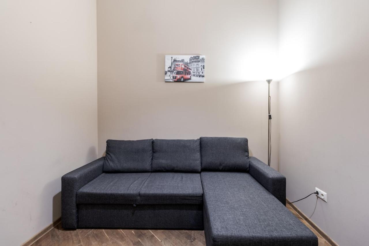 לבוב Apartment On Stavropihiiska Street 3 מראה חיצוני תמונה