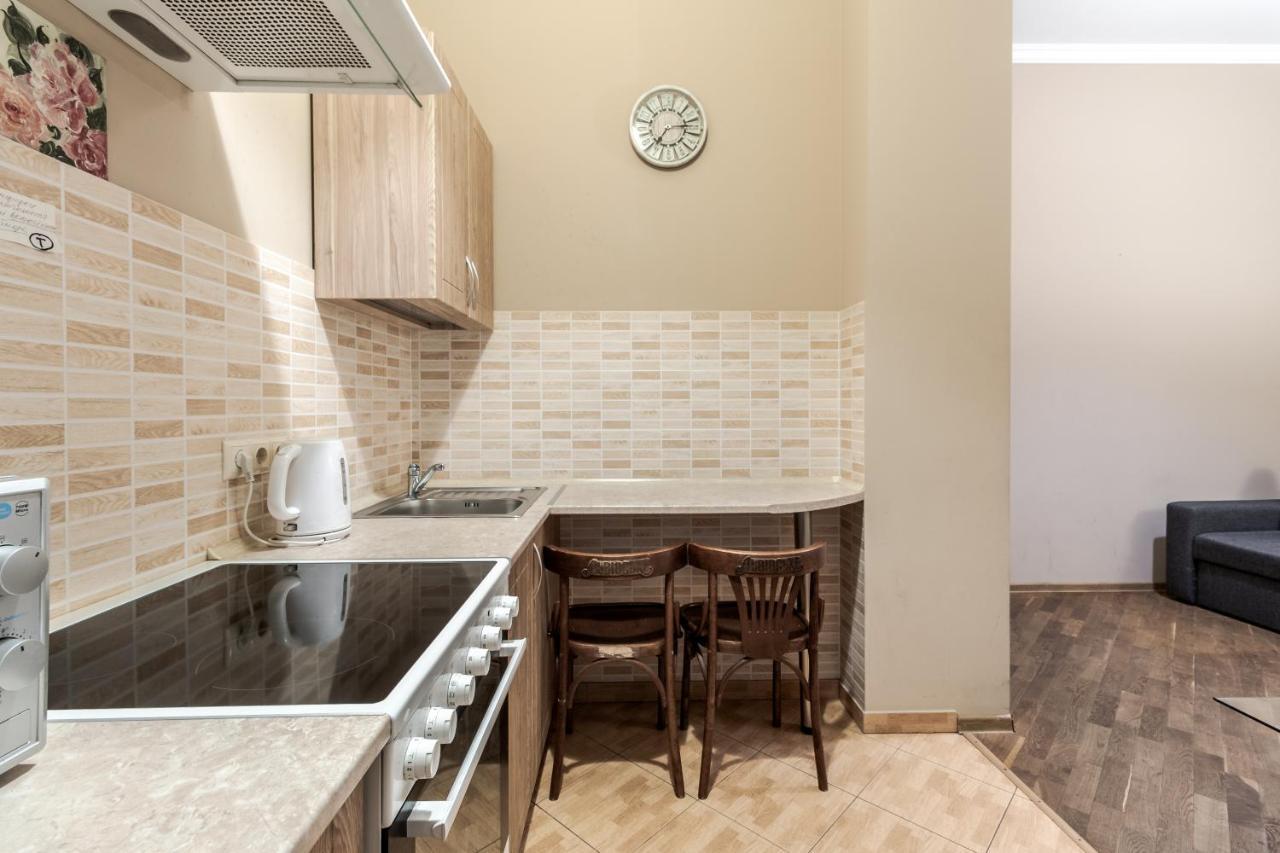 לבוב Apartment On Stavropihiiska Street 3 מראה חיצוני תמונה